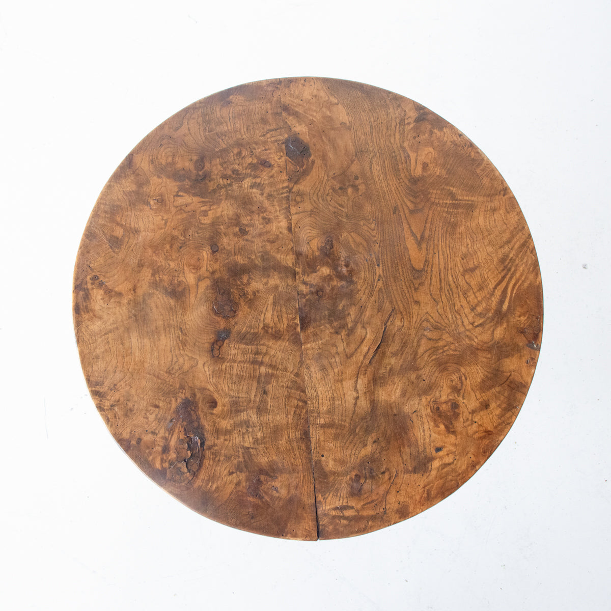 Table de chevet en ronce