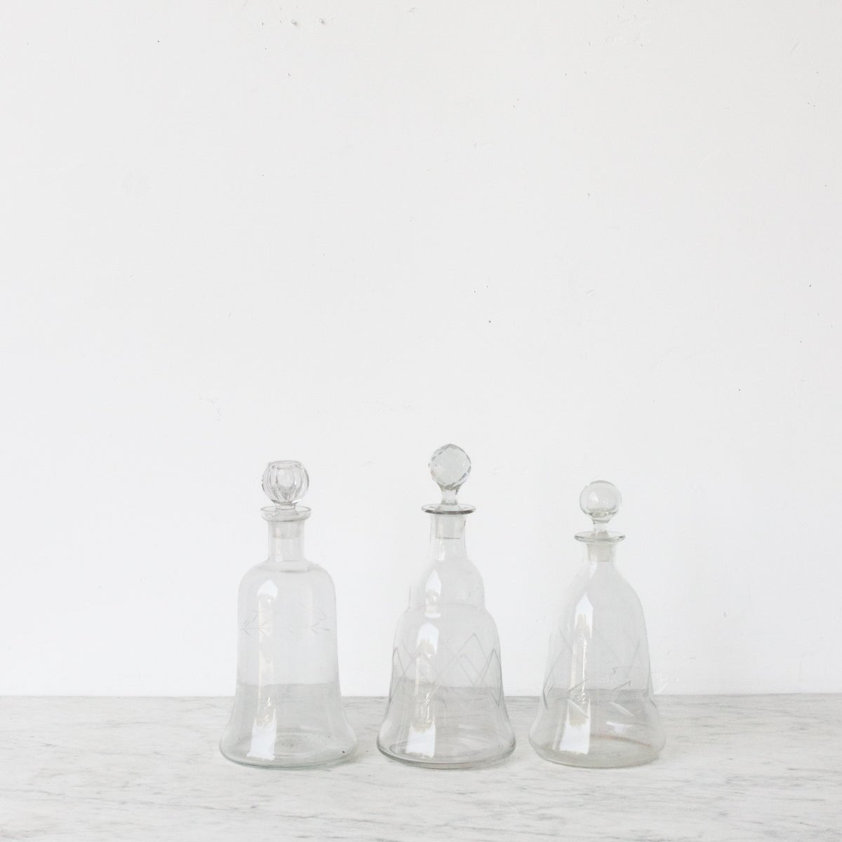 Carafe en forme de cloche avec bouchon