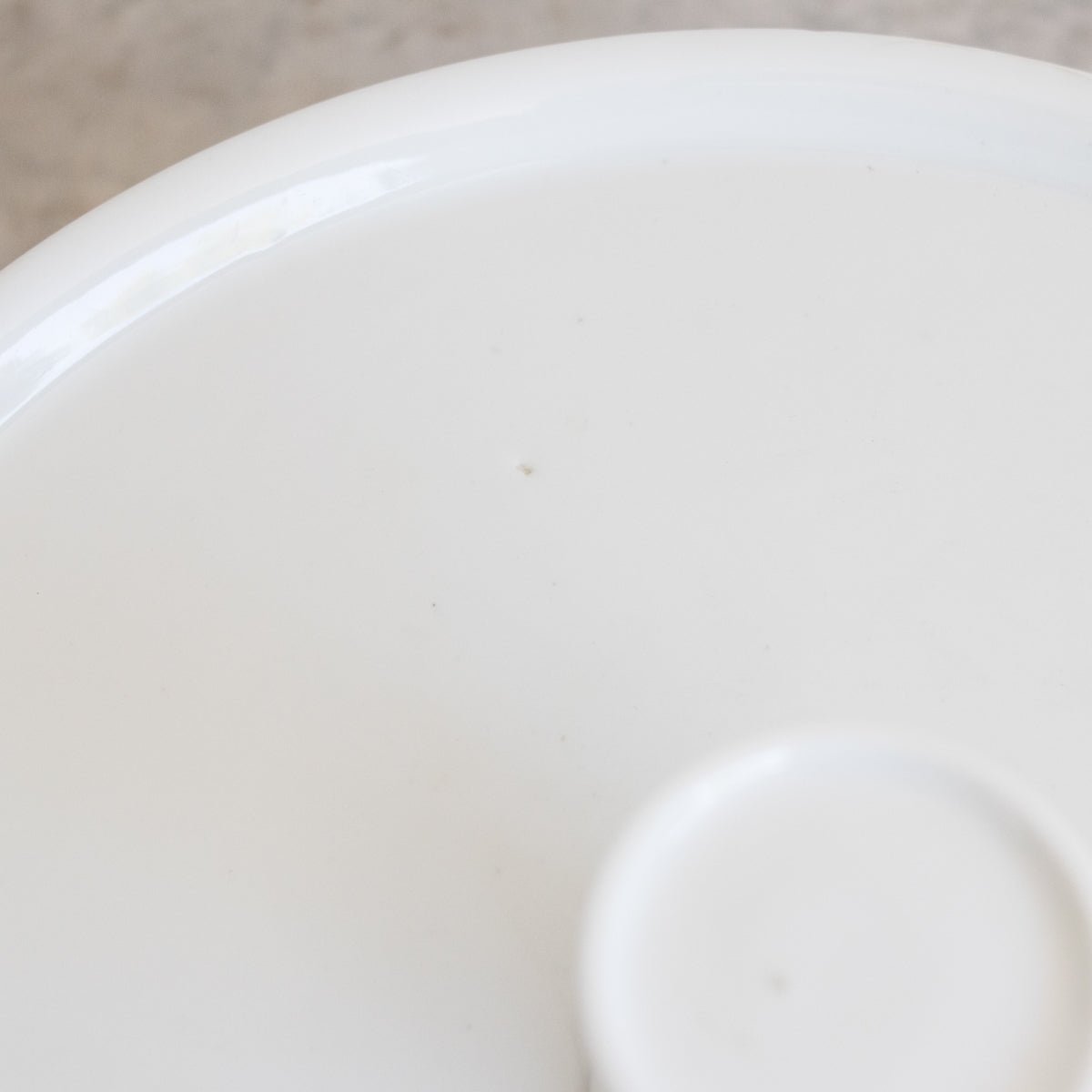 Assiette à gâteau en porcelaine