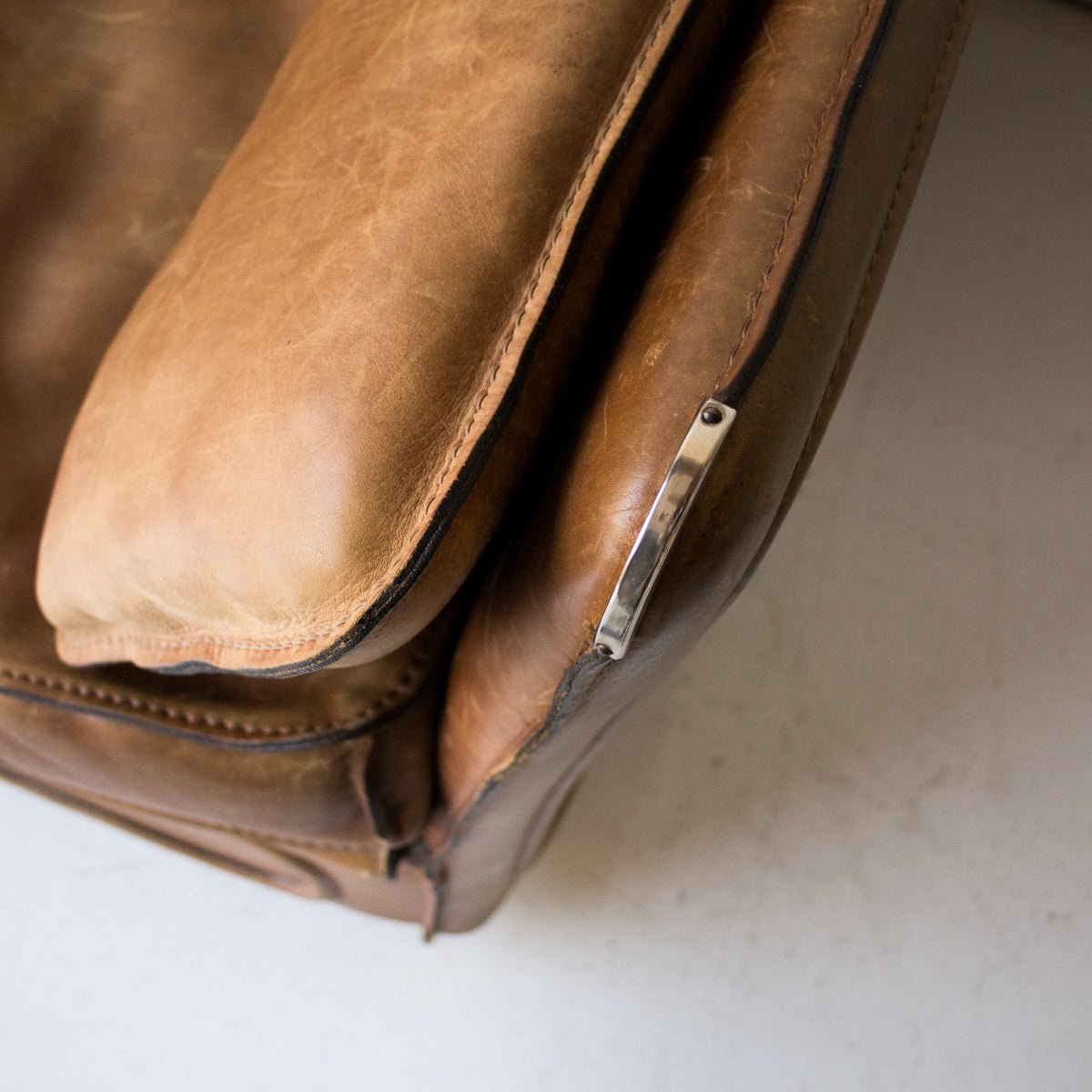 Causeuse Vintage en Cuir Roche Bobois