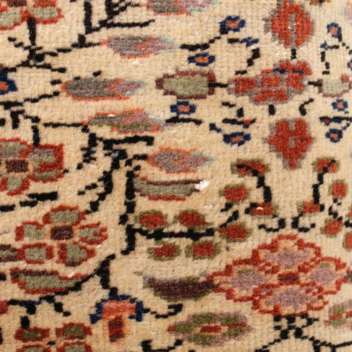 Coussin touffeté vintage | Croix