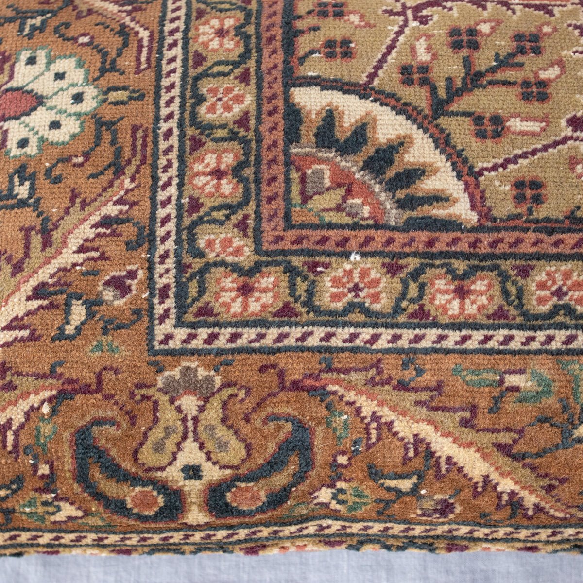 oreiller de tapis touffeté vintage | Millau