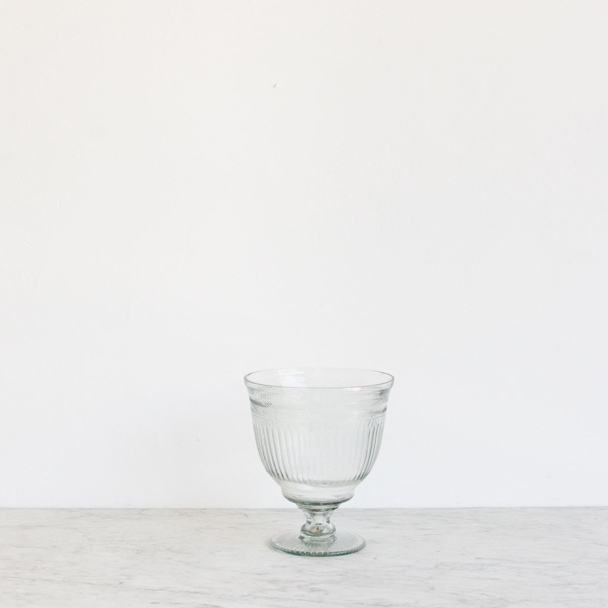Bocal à bonbons en verre taillé