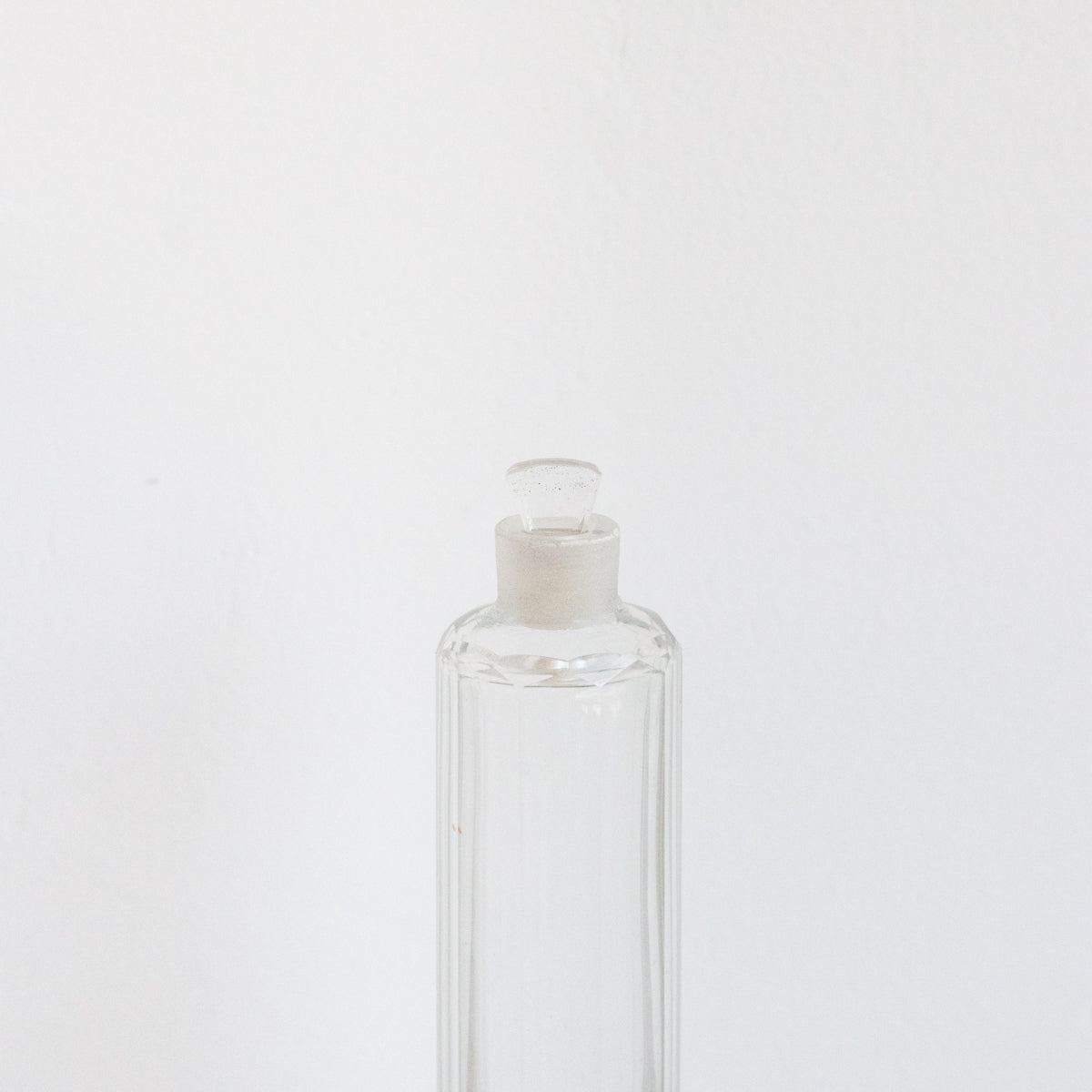 Bouteille de vanité en cristal