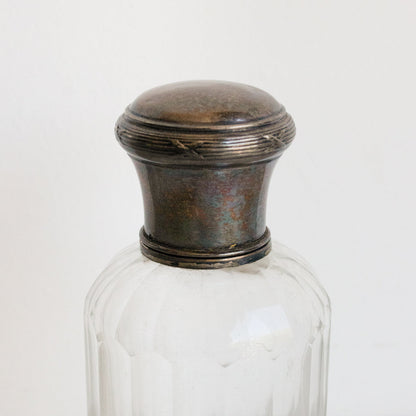 Flacon de toilette en cristal taillé