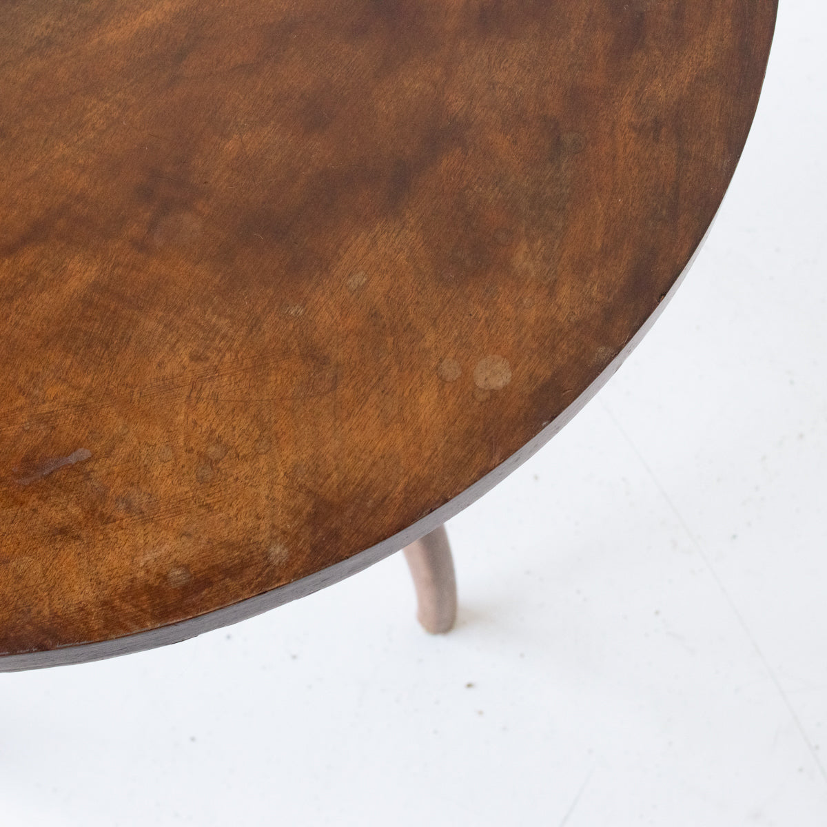 Table de chevet du milieu du siècle