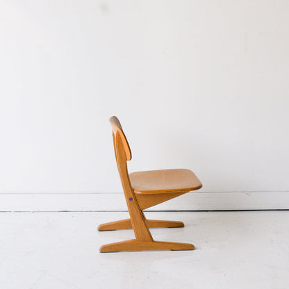 Chaise d'école pour enfant
