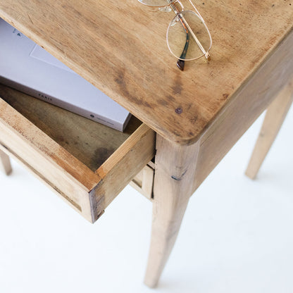Petite table d'appoint