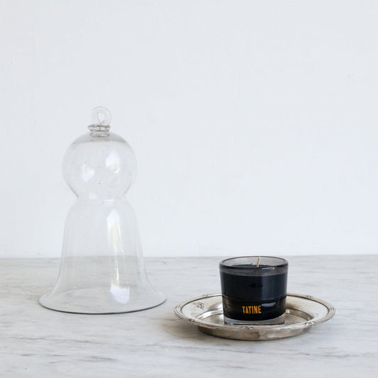 Cloche en verre avec dessous de verre en argent
