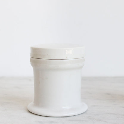 Lot de 4 boîtes en porcelaine