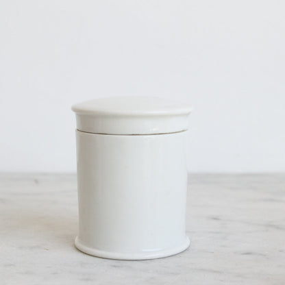 Lot de 4 boîtes en porcelaine