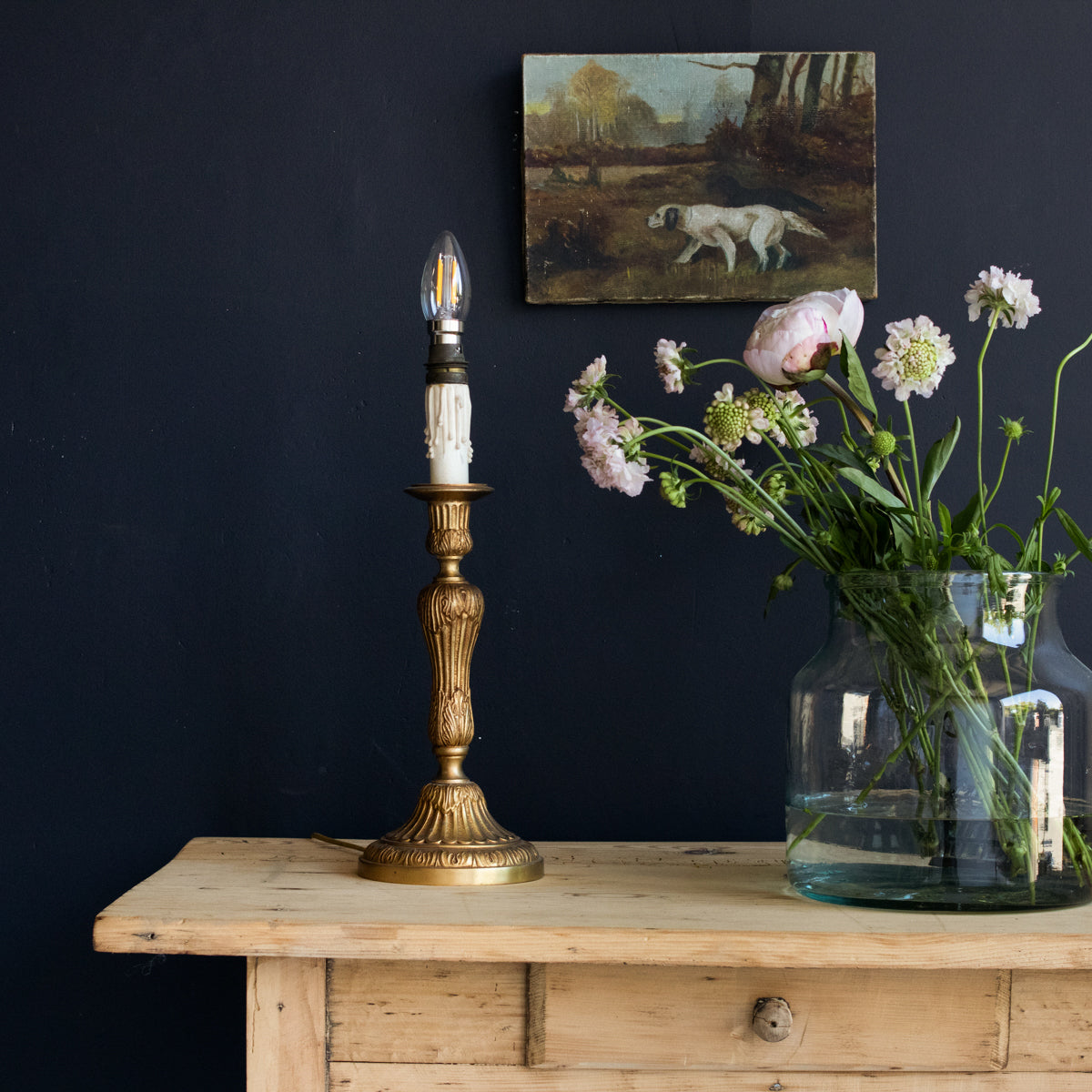 Table de chevet en bois brut