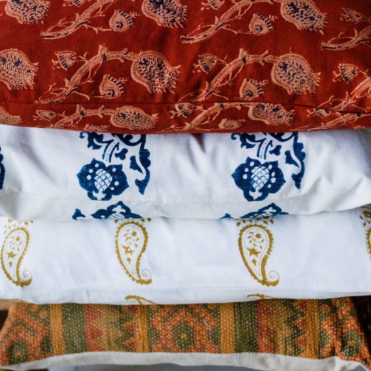 Housse de coussin à imprimé bloc | Sophie Indigo