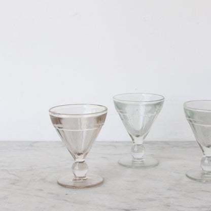 Trio éclectique de coupes bistro