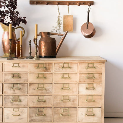 Armoire à mercerie