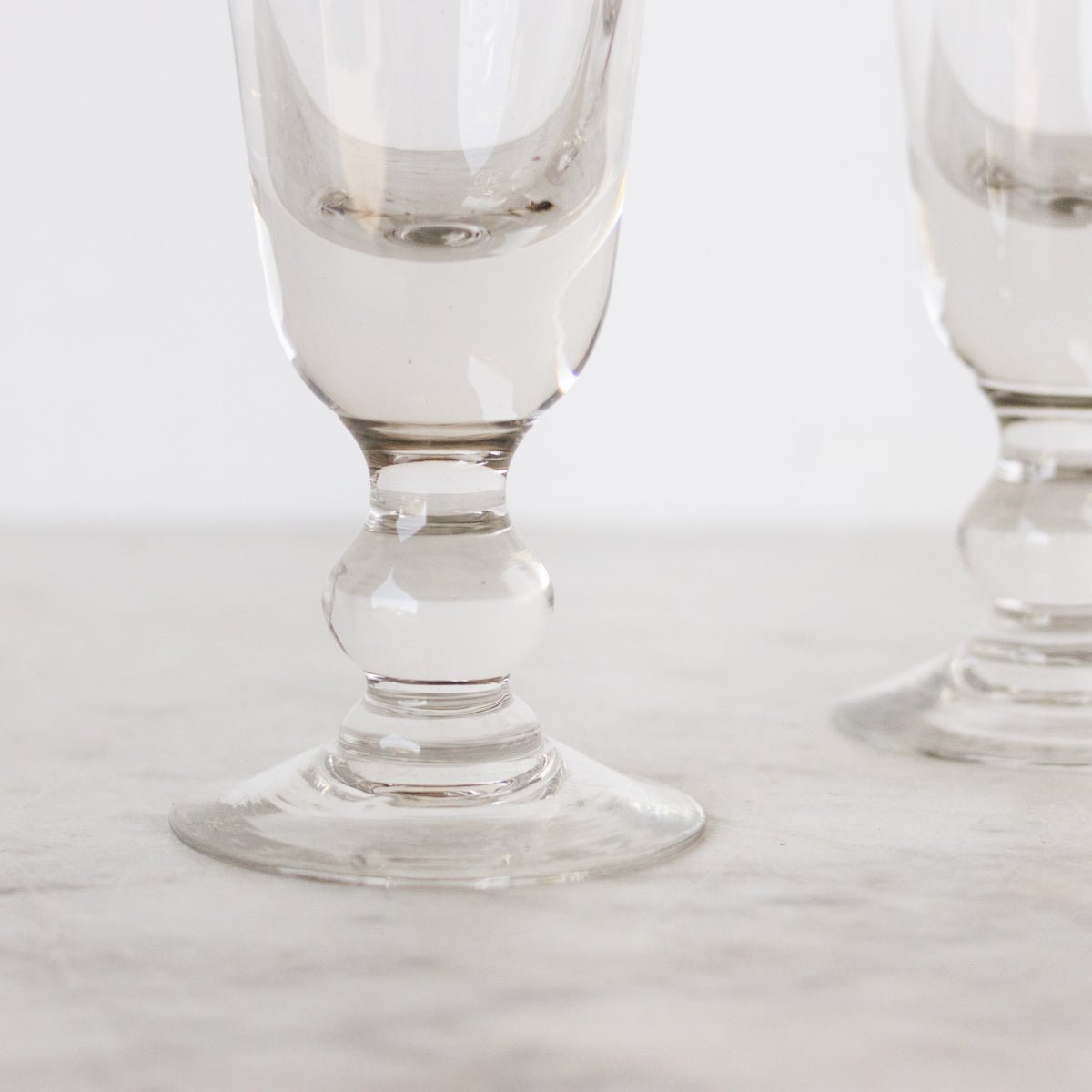 Paire de verres à absinthe anciens