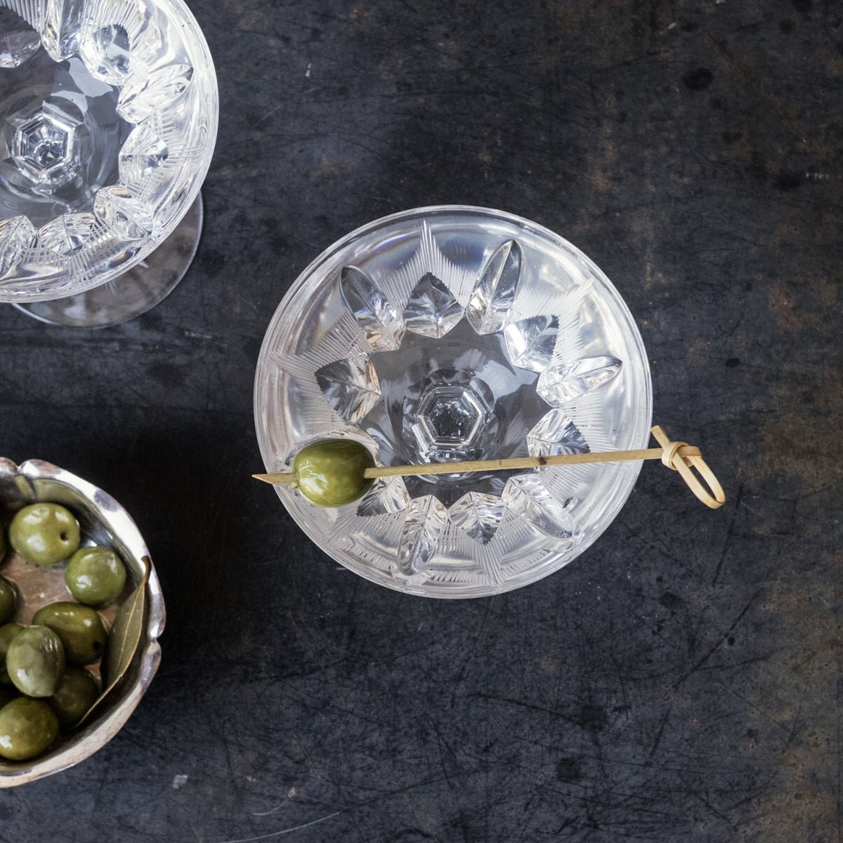 Paire de coupes en cristal taillé