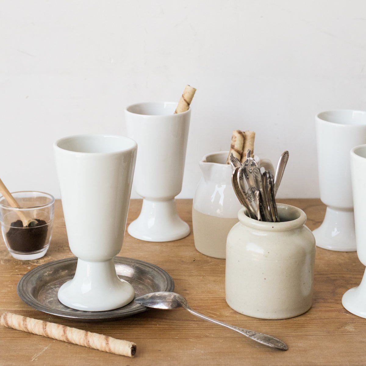 Paire de verres à café vintage