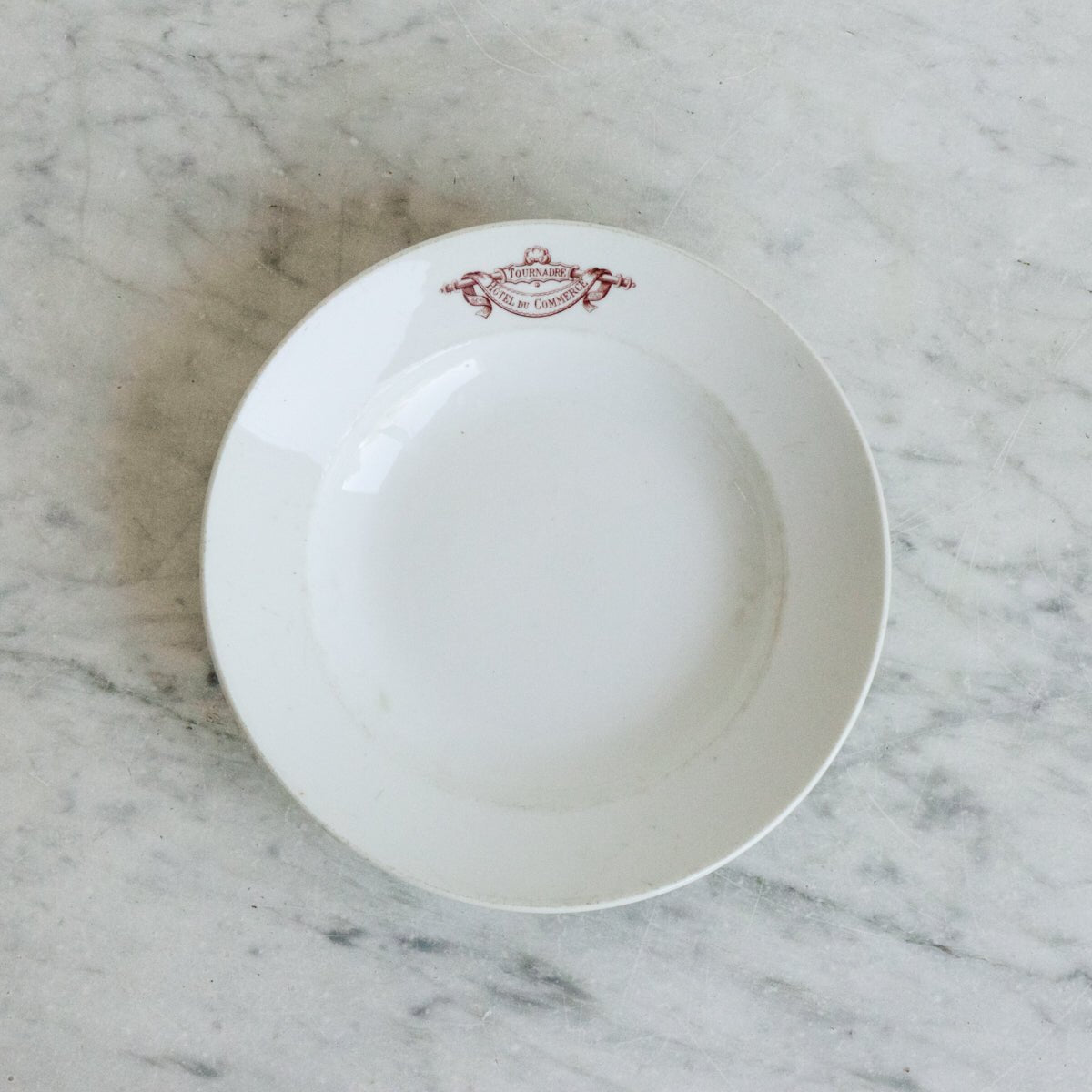 Ensemble de 7 bols en porcelaine de l'hôtel Place Tournadre