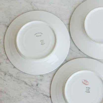 Lot de 7 assiettes en porcelaine de l'hôtel Place Tournadre
