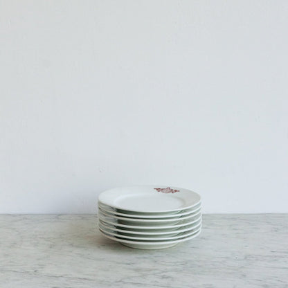 Lot de 7 assiettes en porcelaine de l'hôtel Place Tournadre