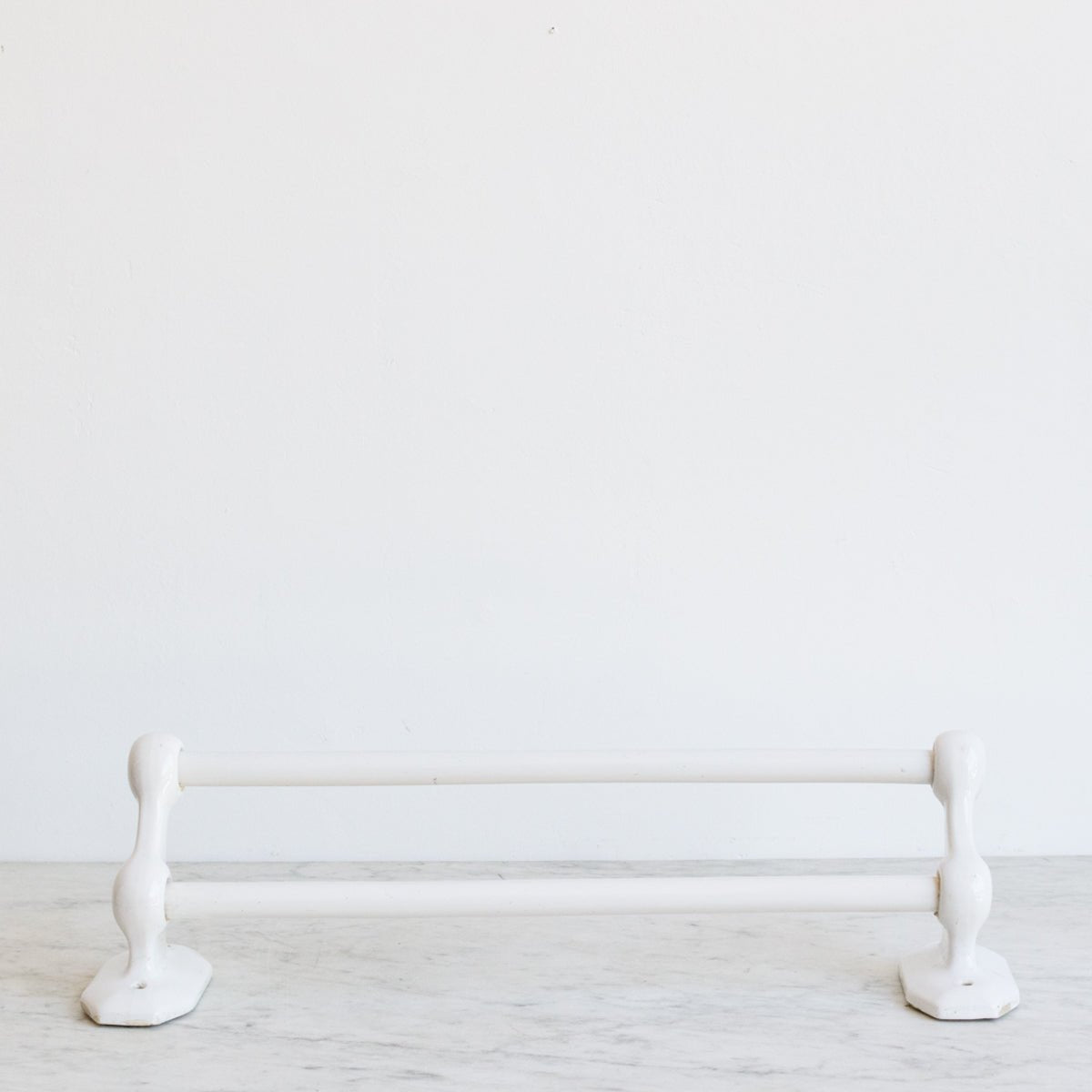 Porte-serviettes double en porcelaine