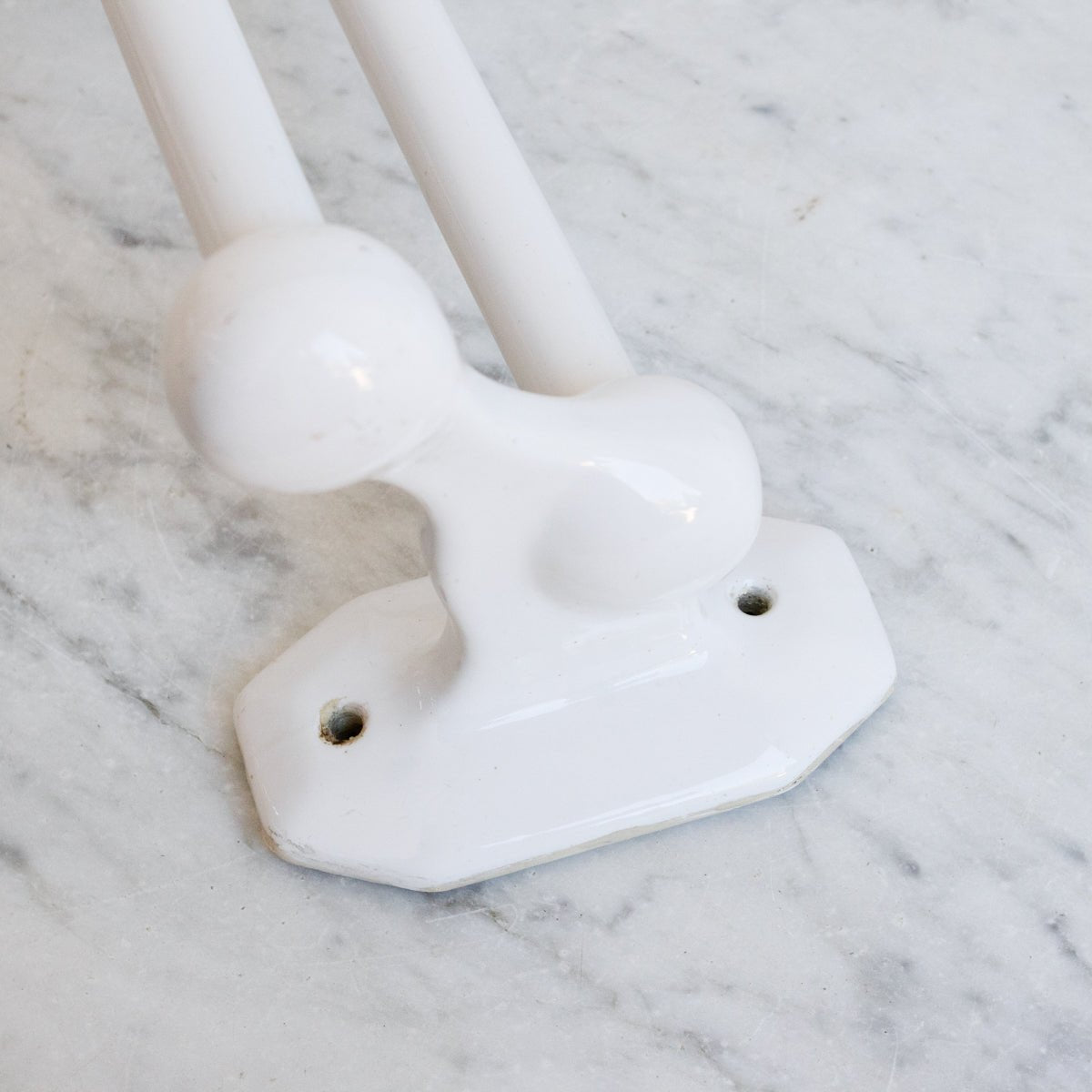 Porte-serviettes double en porcelaine