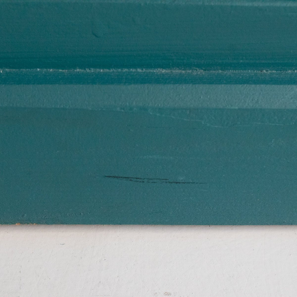 Armoire à portes coulissantes en bois récupéré | Échantillon de sol