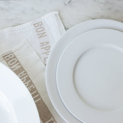 Trio de plats ronds en porcelaine